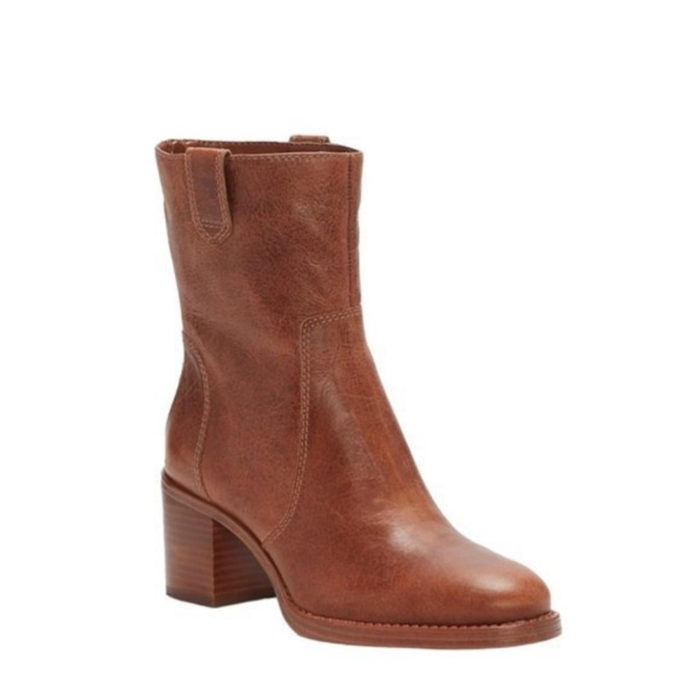 NWOT VINCE CAMUTO Zeldina Bootie‎ in Warm Caramel (9)